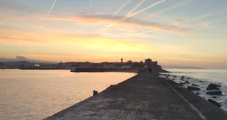 Le fort - coucher de soleil Le fort - coucher de soleil