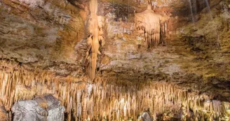 Gouffre de Proumeyssac Gouffre de Proumeyssac