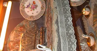 Château de Mongenan, Salle des porcelaines - PORTETS - La Gironde du Sud Château de Mongenan, Salle des porcelaines - PORTETS - La Gironde du Sud