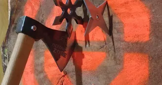 Buros Defoul Zone lancer hâche Buros Defoul Zone lancer hâche
