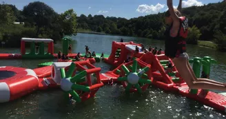 Aquazone - Jeux gonflables Aquazone - Jeux gonflables