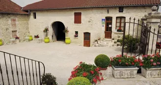 Le Vieux Pressoir.jpg Le Vieux Pressoir.jpg