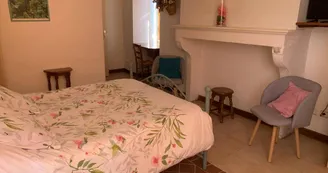 Le Vieux Pressoir.jpg Le Vieux Pressoir.jpg