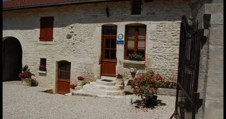 Le Vieux Pressoir.jpg Le Vieux Pressoir.jpg