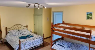 Le Vieux Pressoir.jpg Le Vieux Pressoir.jpg
