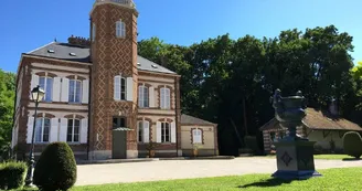 Chateau de Montaulin.JPG