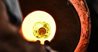 Atelier du verre de Bayel.jpg