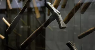 2019 - Les marteaux - Créditsphoto Maison de l'Outil et de la Pensée Ouvrière (2).jpg 2019 - Les marteaux - Créditsphoto Maison de l'Outil et de la Pensée Ouvrière (2).jpg