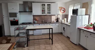 Le Vendangeoir.jpg Le Vendangeoir.jpg