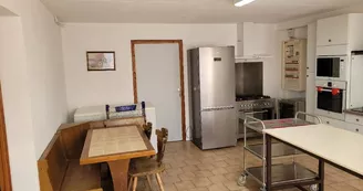 Le Vendangeoir.jpg Le Vendangeoir.jpg