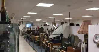 Musée des communications.jpg Musée des communications.jpg