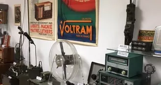 Musée des communications.jpg Musée des communications.jpg