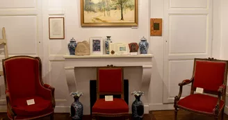 Musée Loukine.jpg Musée Loukine.jpg