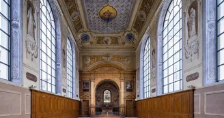 Chapelle de l'Hôtel-Dieu-le-Comte © Studio OG - Cité du Vitrail.jpg