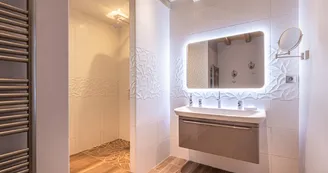 omesweethome--salle d'eau Fleur de Peuplier omesweethome--salle d'eau Fleur de Peuplier