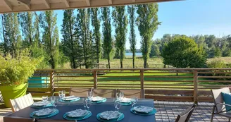 Aux Couleurs du Lac