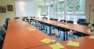 SALLE DE REUNION.jpg SALLE DE REUNION.jpg