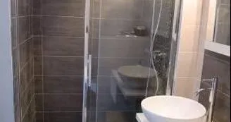 Vasque +WC.jpg Vasque +WC.jpg