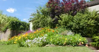 jardin.JPG jardin.JPG