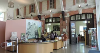 Centre culturel Renoir Essoyes - Accueil.jpg