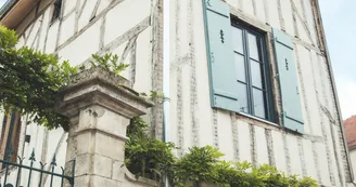 Le Jardin des Triomphes.jpg Le Jardin des Triomphes.jpg