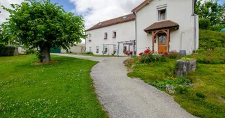 Le Domaine de la Tuilerie Le Domaine de la Tuilerie