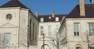 Cité du Vitrail - Apothicairerie © AG - TRroyes La Champagne Tourisme (92).jpg