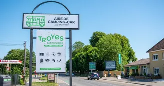 Aire camping-cars de Troyes La Champagne © O. Douard - Troyes La Champagne Tourisme (37).jpg