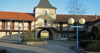 Centre de vacances F.O.L. Domaine de Laurière Centre de vacances F.O.L. Domaine de Laurière