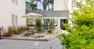 Communs-Patio-MTPL-Montpellier-Gare-St-Roch-05.07.19-(1) Communs-Patio-MTPL-Montpellier-Gare-St-Roch-05.07.19-(1)