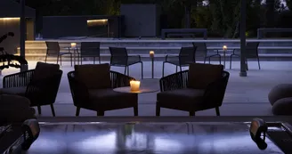 Terrasse du Spa en rez-de-jardin Terrasse du Spa en rez-de-jardin