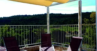 Maison Mirava-Détail Espace Terrasse_Solarium (2) Maison Mirava-Détail Espace Terrasse_Solarium (2)
