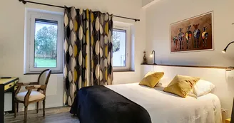 Chambre moutarde Chambre moutarde