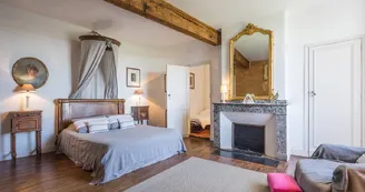 chateau 5 VARENNES chateau 5 VARENNES