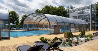 piscine et terrasse