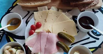 Entre Meuse et forêt Entre Meuse et forêt