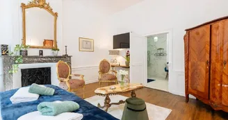 La Suite Notre Dame - Chambre Eléonore Catherine de Bergh - Sedan - Ardennes