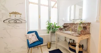 La Suite Notre Dame - Chambre Eléonore Catherine de Bergh - Sedan - Ardennes