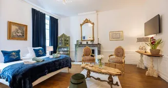 La Suite Notre Dame - Chambre Eléonore Catherine de Bergh - Sedan - Ardennes