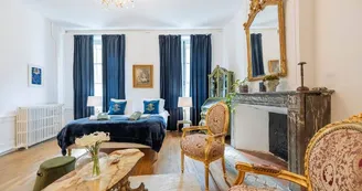 La Suite Notre Dame - Chambre Eléonore Catherine de Bergh - Sedan - Ardennes