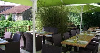 champagne 52 andelot hotel le cantarel terrasse 3230._1 champagne 52 andelot hotel le cantarel terrasse 3230._1