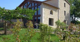 hotel-la-vinaigrerie-2-mdt52.jpg hotel-la-vinaigrerie-2-mdt52.jpg