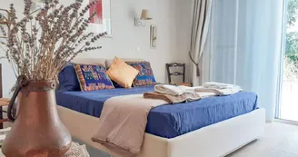 Vintage Provence - La Chambre Lumière Vintage Provence - La Chambre Lumière