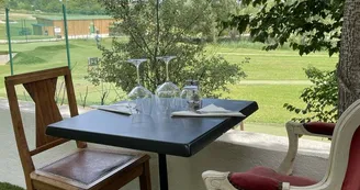 Terrasse restaurant le 19