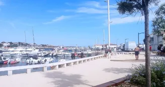 Boulodrome de Carro_Martigues Boulodrome de Carro_Martigues