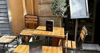 Terrasse ensoleillée