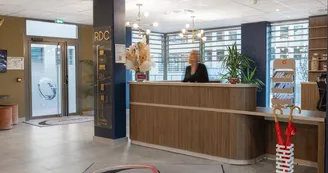 RECEPTION RECEPTION