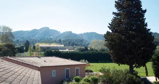 Les Résidences de Métifiot vue alpilles Les Résidences de Métifiot vue alpilles