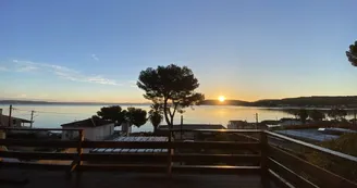 Havre de paix les pieds dans l'eau
