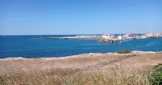 Aire de camping-car à Carro